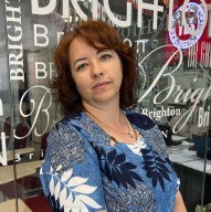 Николаева Елена