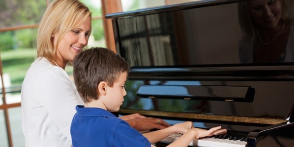 4 Piano.jpg