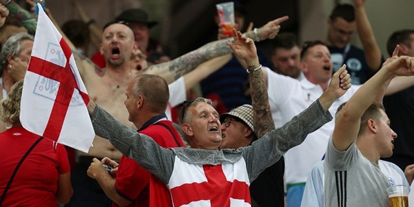 1English_People.jpg